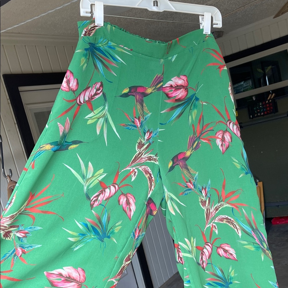 Sweet Pea by Stacy Frati Green Floral Wide Leg Pants
